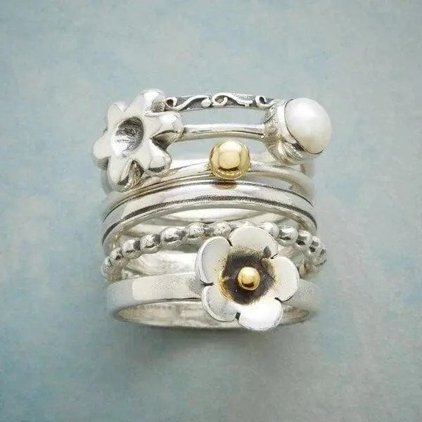Ring with flower pearl necklace