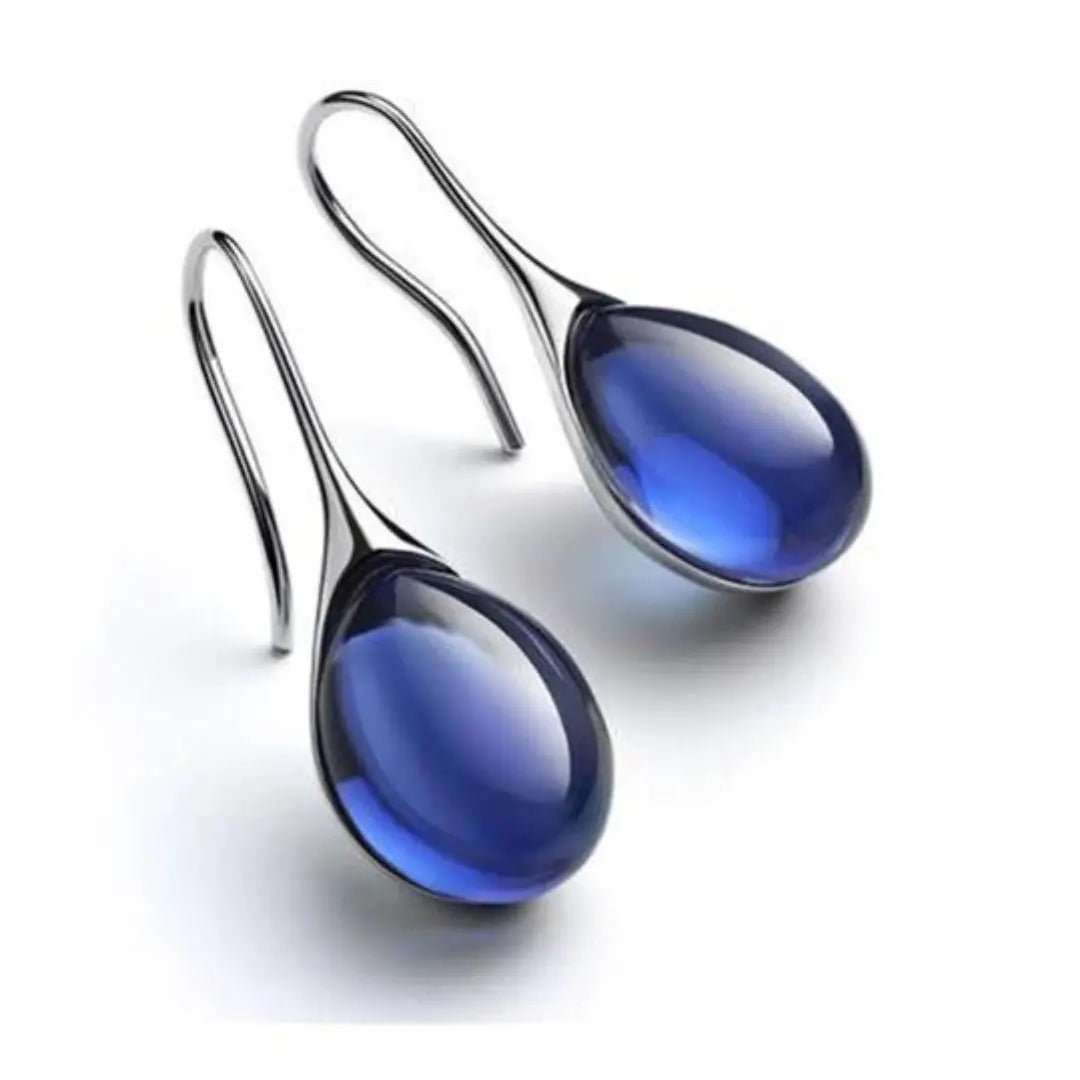 Crystal earrings in gold and silver color