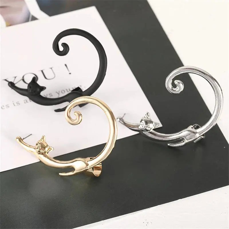 Silver luxury cat earring