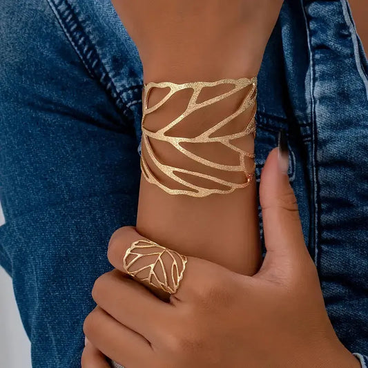 Leaf motif cuff bracelet in vintage style