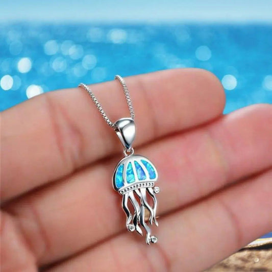 Medusa necklace in opal and silver with zircons