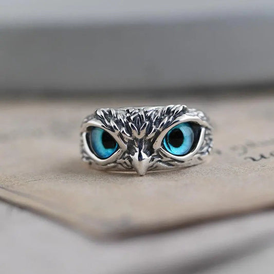 Adjustable Owl Lucky ring in silver and opal