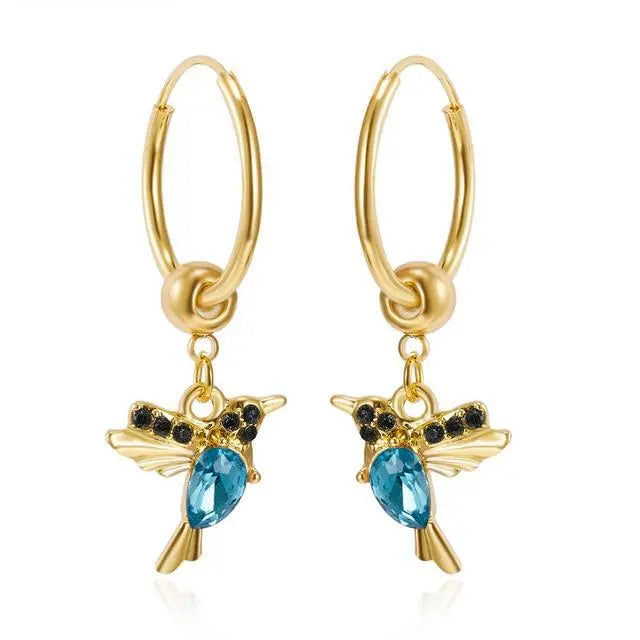 Hummingbird earrings with enamel and zirconia in gold color