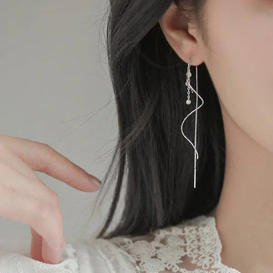 Earrings with spiral