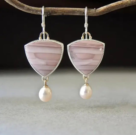 Vintage style earrings with pink pearls