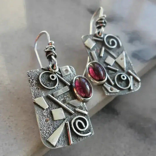 Red rectangular earrings in vintage style