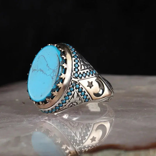 Vintage ring with inlaid turquoise stone